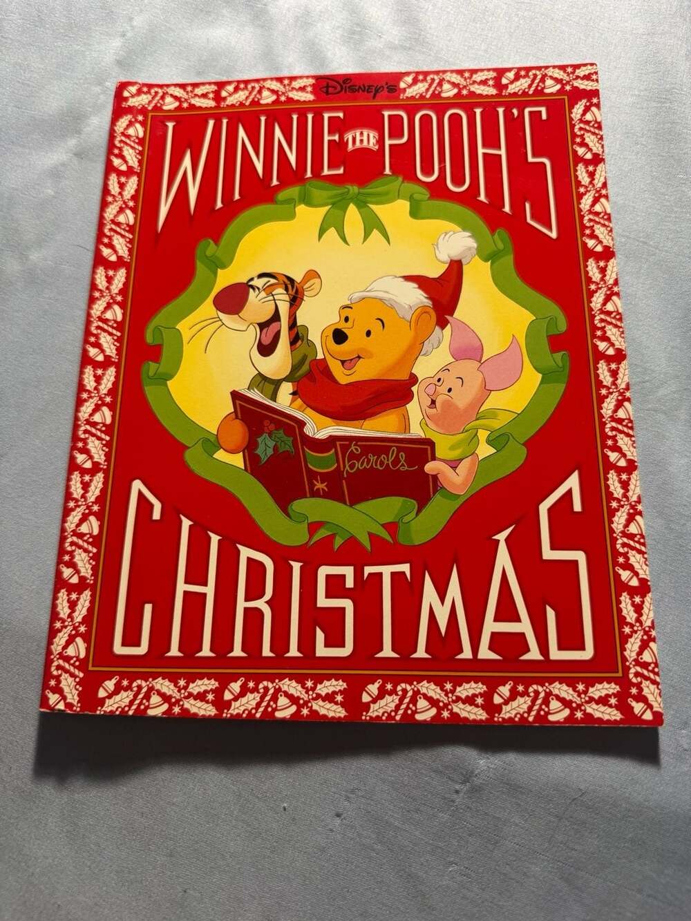 Disney's Winnie The Pooh's Christmas Paperback Book